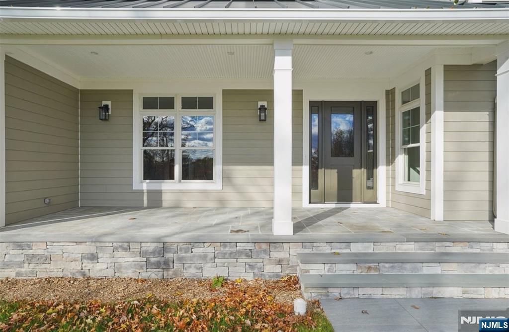 3 Bristol Ridge Boonton, NJ 07005 - Photo 4 of 38