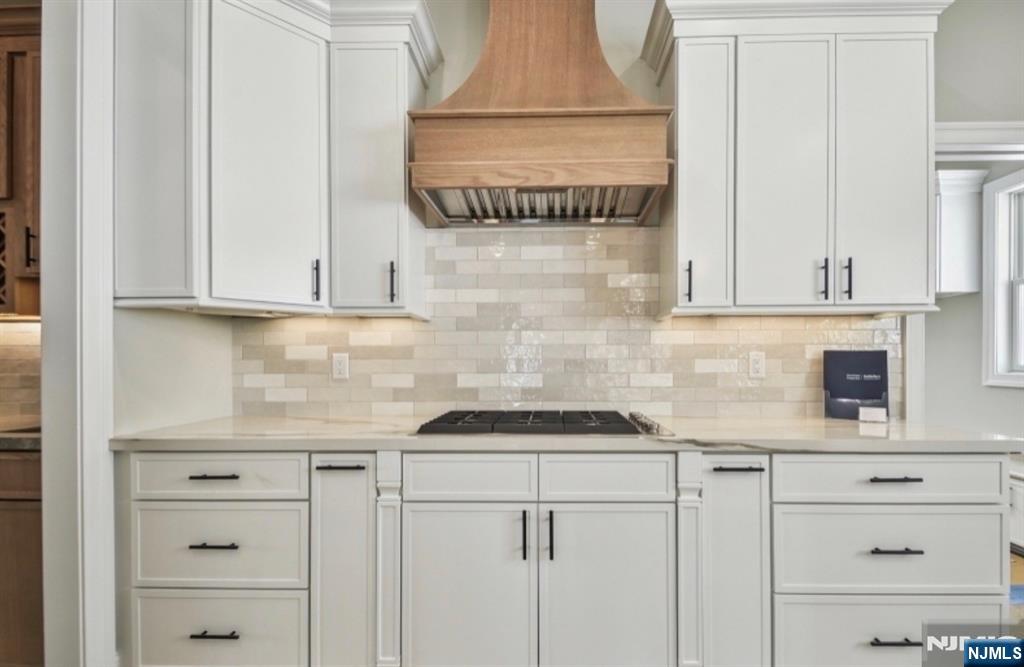 3 Bristol Ridge Boonton, NJ 07005 - Photo 10 of 38