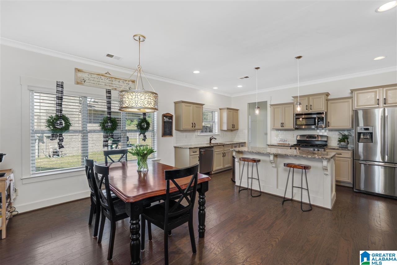 1017 Edgewater Lane Chelsea, AL 35043 - Photo 11 of 29