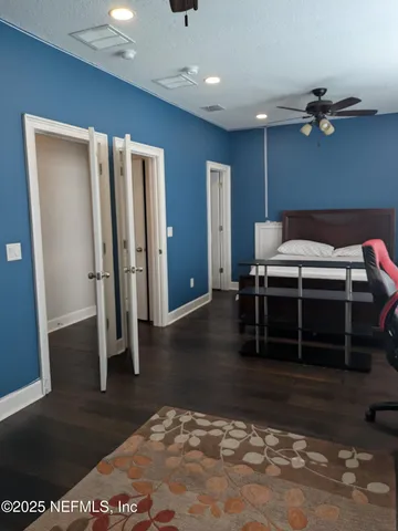 a view of a workspace with furniture