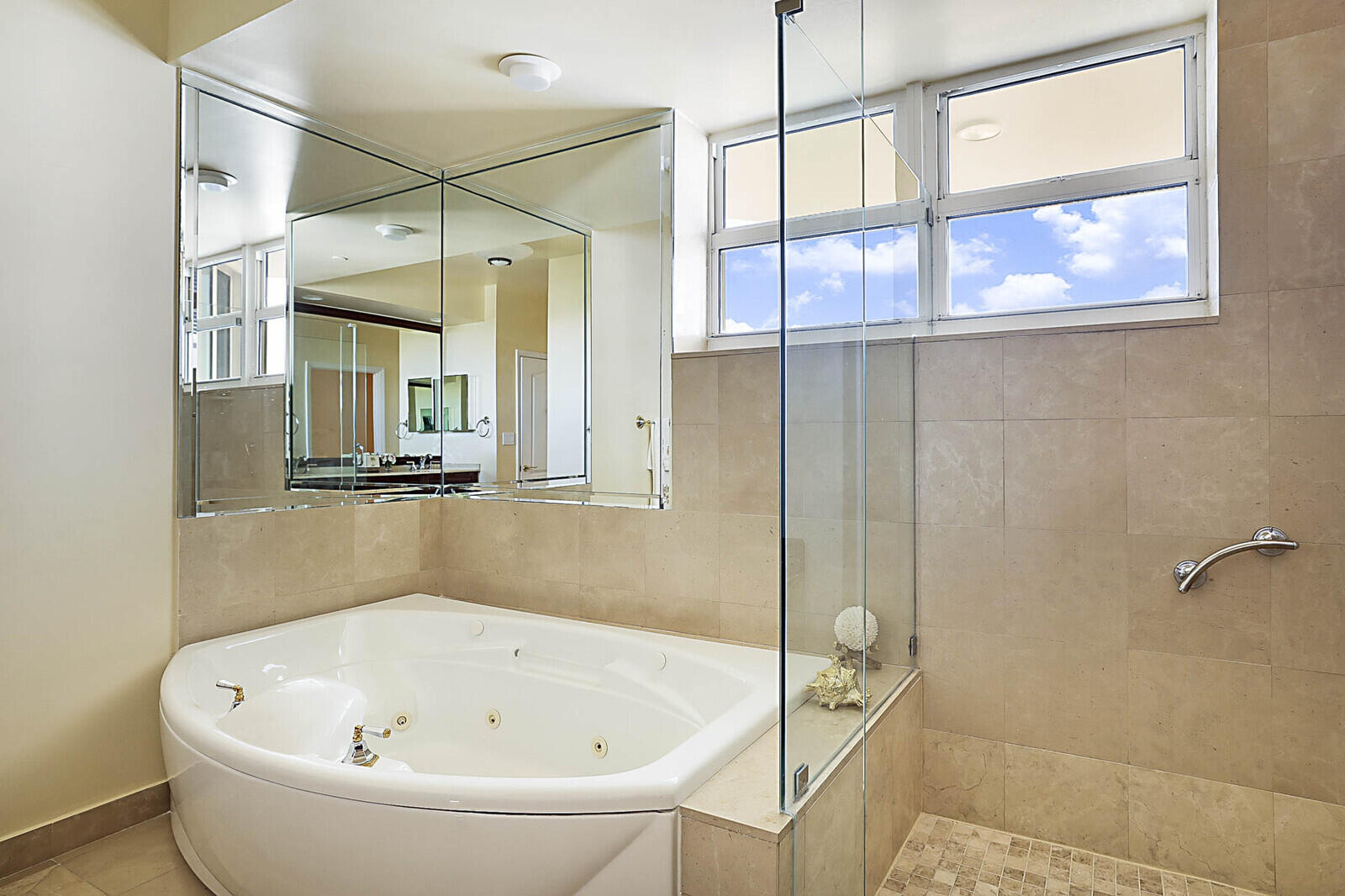500 Southeast Mizner Boulevard, Unit A608 Boca Raton, FL 33432 - Photo 31 of 65 26_500_SE_Mizner_Blvd_608A27_mls