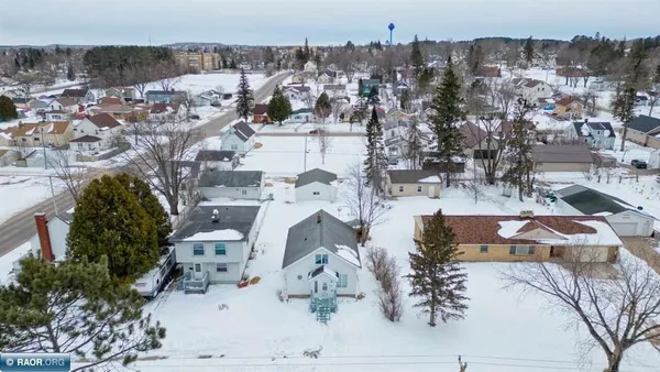 $154,900 | 411 9th Street Northwest, Chisholm, MN 55719
