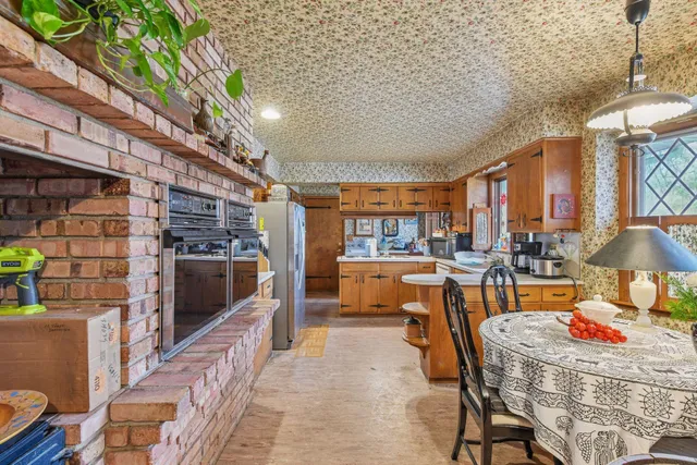 $875,000 | 5536 St Johns Avenue, Edina, MN 55424