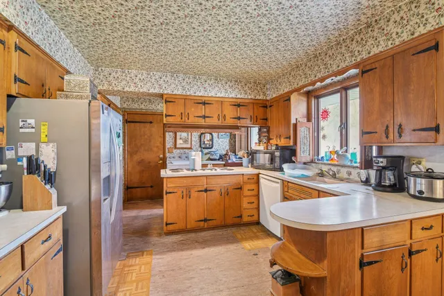 $875,000 | 5536 St Johns Avenue, Edina, MN 55424