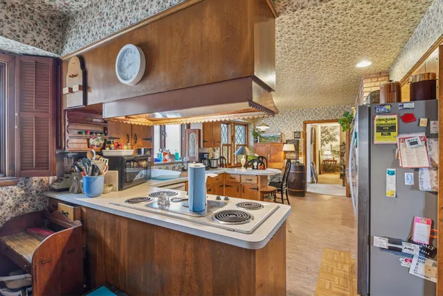 $875,000 | 5536 St Johns Avenue, Edina, MN 55424