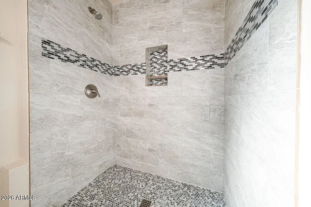 $385,000 | 152 East Hampton Avenue, Mesa, AZ 85210