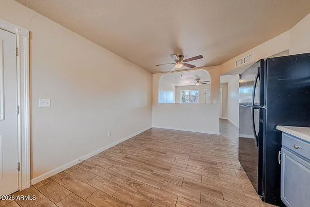 $385,000 | 152 East Hampton Avenue, Mesa, AZ 85210