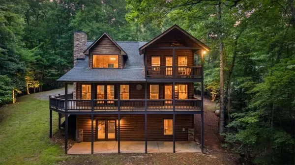 $549,900 | 648 Stuart Mountain Road, Mineral Bluff, GA 30559