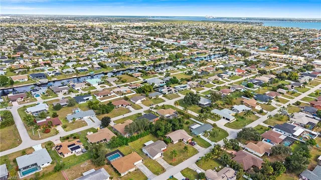 $309,000 | 1311 Southeast 33rd Terrace, Cape Coral, FL 33904