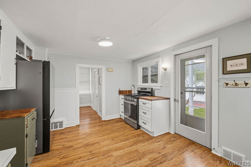 175 Niagara Street Lewiston, NY 14092 - Photo 12 of 33