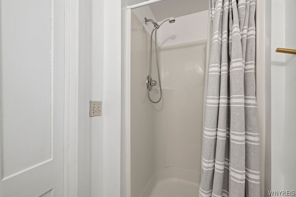 175 Niagara Street Lewiston, NY 14092 - Photo 18 of 33