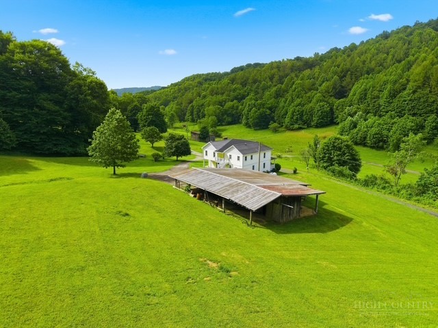 1294 Spencer Branch Road Lansing, NC 28643 - Photo 43 of 47