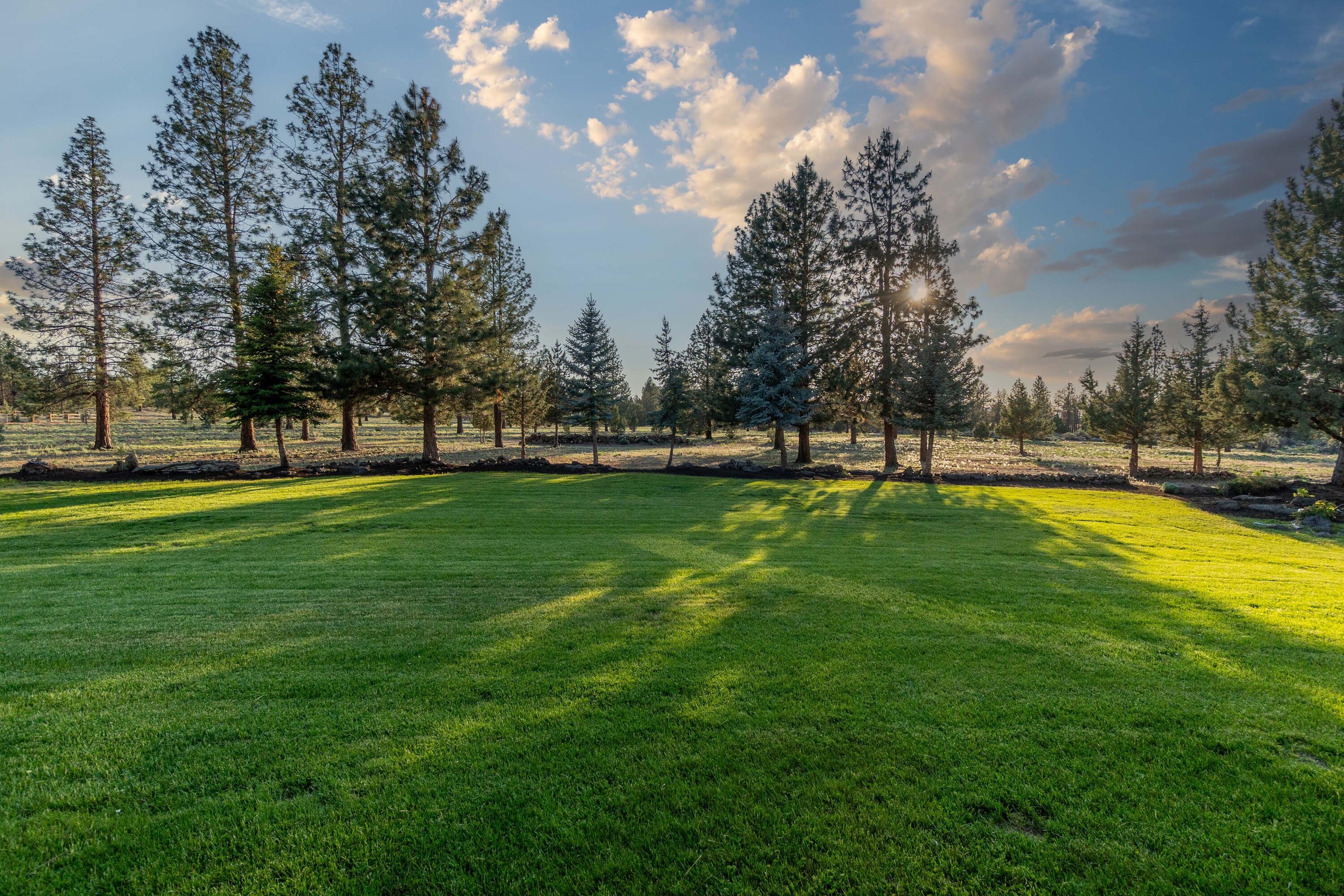 60485 Billadeau Road Bend, OR 97702 - Photo 37 of 47 More Lush Backyard