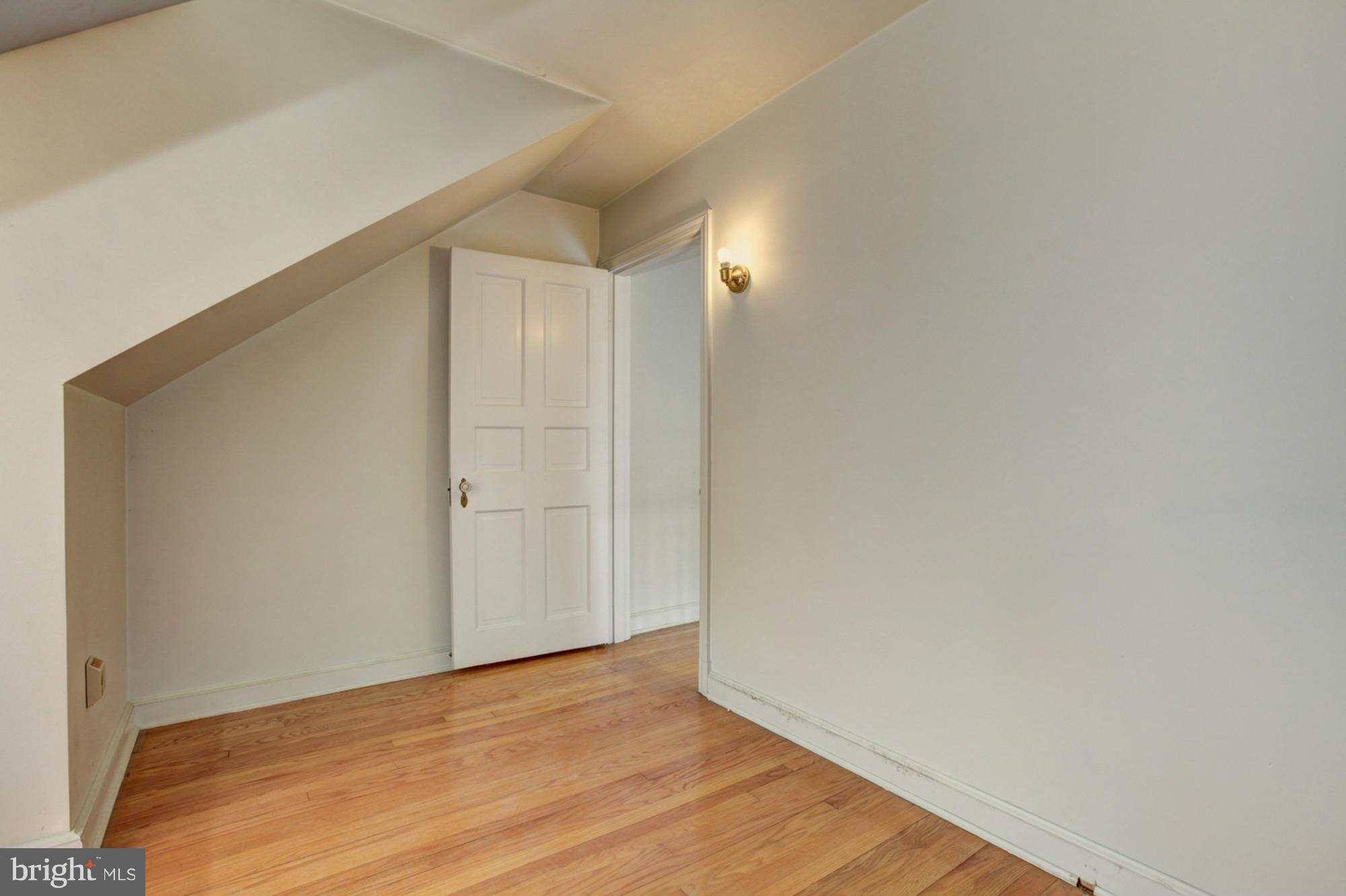 9906 Capitol View Avenue Silver Spring, MD 20910 - Photo 23 of 28 Bedroom