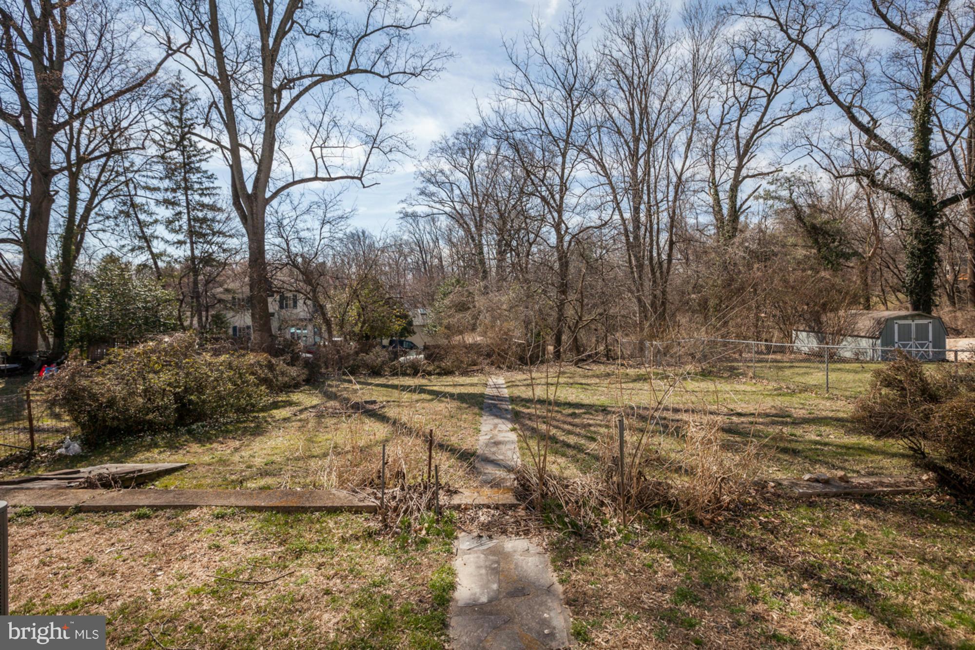 9906 Capitol View Avenue Silver Spring, MD 20910 - Photo 26 of 28 Exterior (Rear)