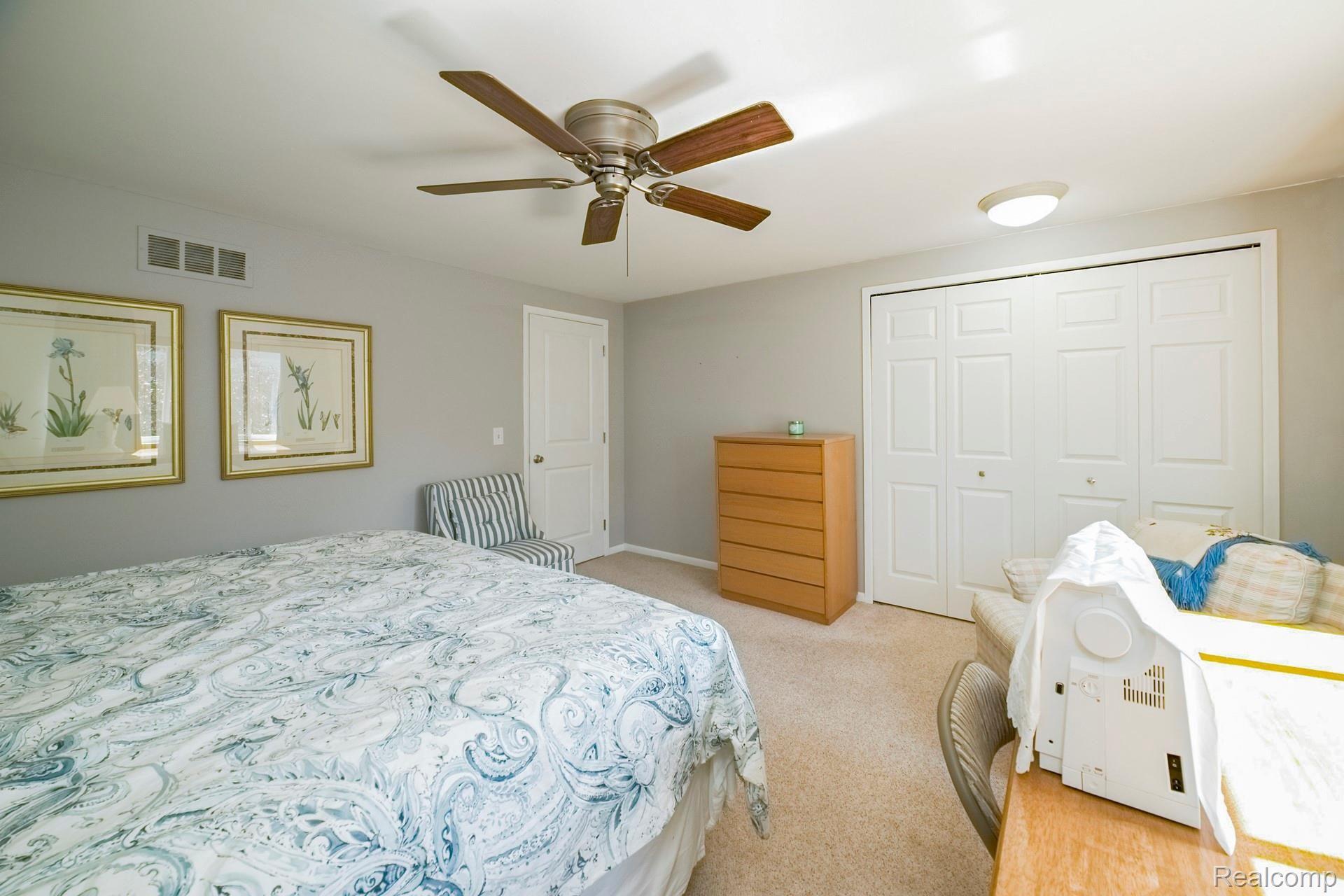 419 Baldwin Avenue Rochester, MI 48307 - Photo 16 of 27 018-photo--8374626.jpg