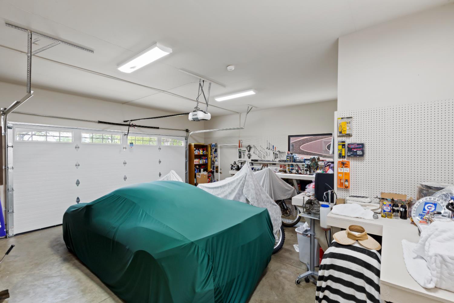 1222 Fruitvale Road Lincoln, CA 95648 - Photo 70 of 90 a bedroom with a bed furniture and a window