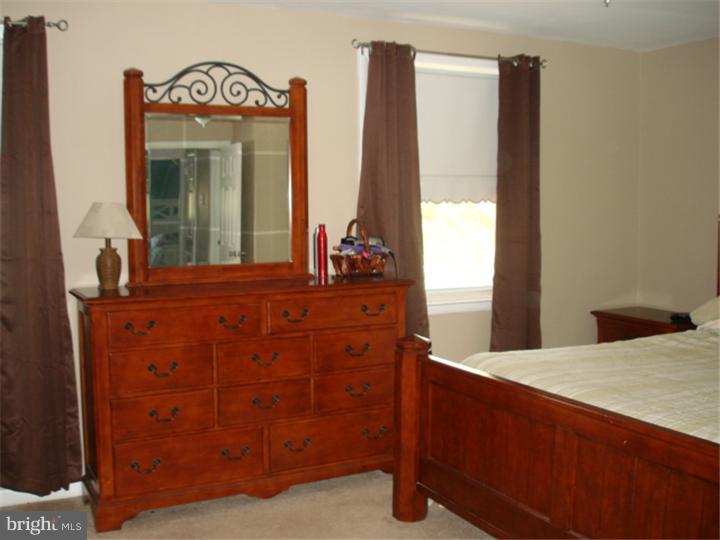 3645 Salina Road Philadelphia, PA 19154 - Photo 11 of 18 Gallery Image 11