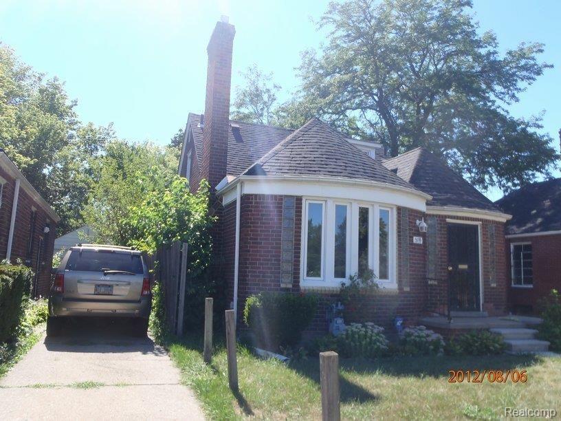5599 Alter Road Detroit, MI 48224 - Photo 2 of 13 P8060065.JPG