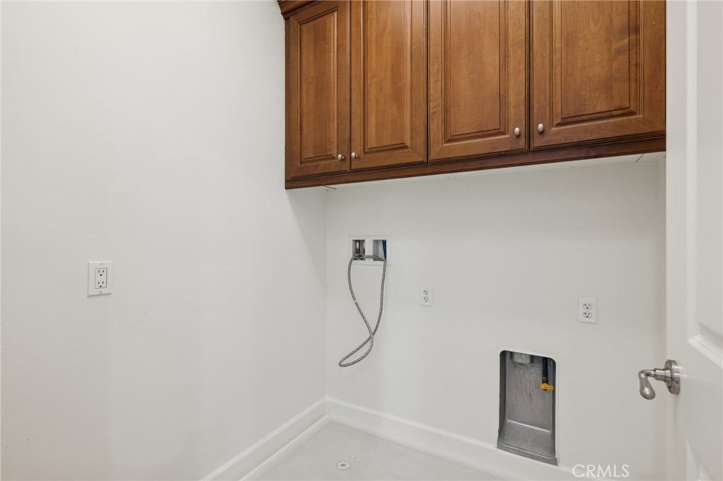 40 Lupari Irvine, CA 92618 - Photo 22 of 56 a bathroom with a shower