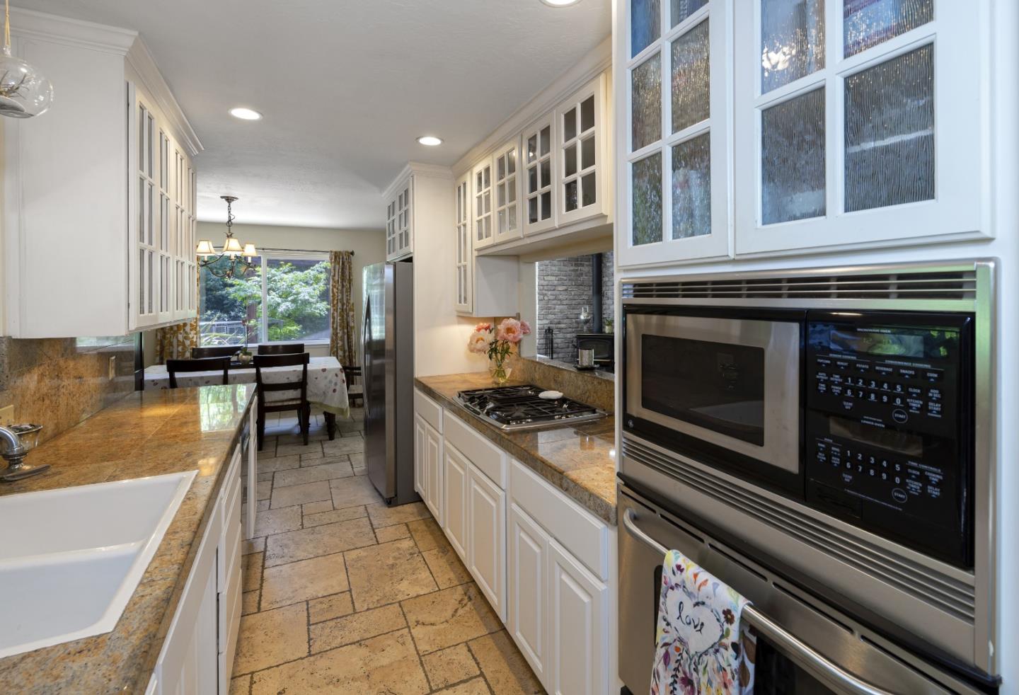 151 Hidden Moon Road Watsonville, CA 95076 - Photo 4 of 27 Gallery Image 4
