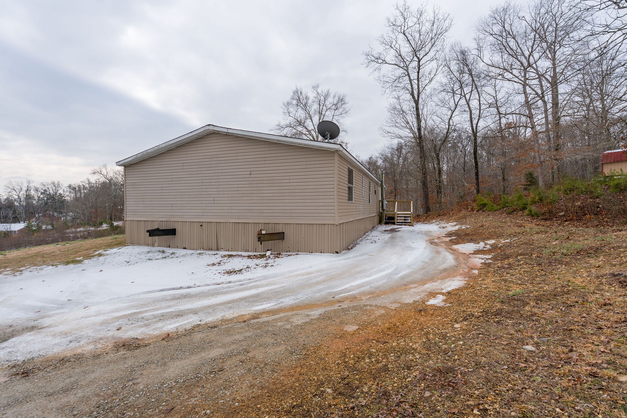 209 Mathews Street Waynesboro, TN 38485 - Photo 5 of 24