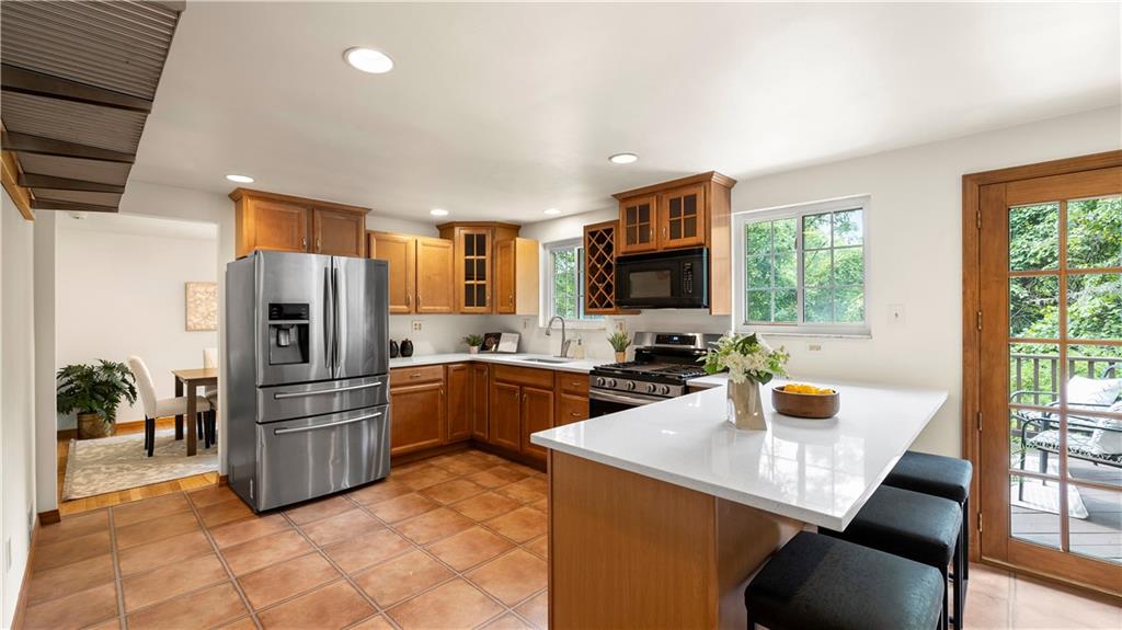 224 Woodside Road Pittsburgh, PA 15221 - Photo 18 of 50 Gallery Image 18