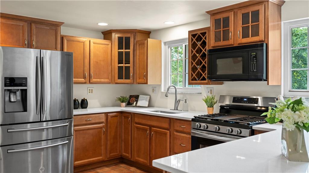 224 Woodside Road Pittsburgh, PA 15221 - Photo 19 of 50 Gallery Image 19