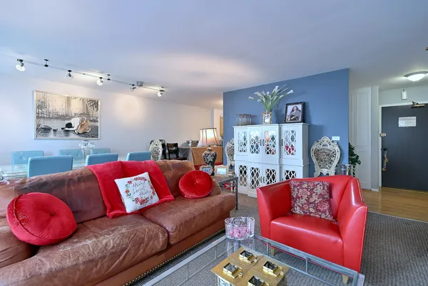 $249,000 | 4250 North Marine Drive, Unit 1731, Chicago, IL 60613