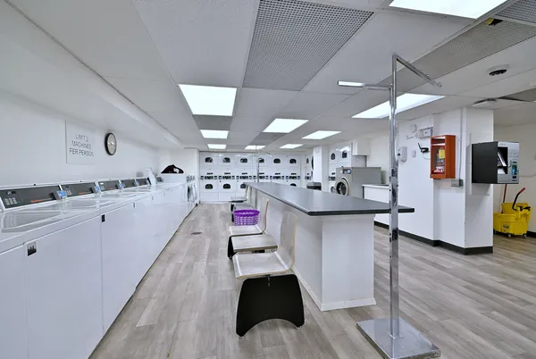 $249,000 | 4250 North Marine Drive, Unit 1731, Chicago, IL 60613