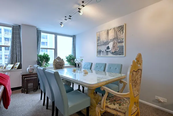 $249,000 | 4250 North Marine Drive, Unit 1731, Chicago, IL 60613