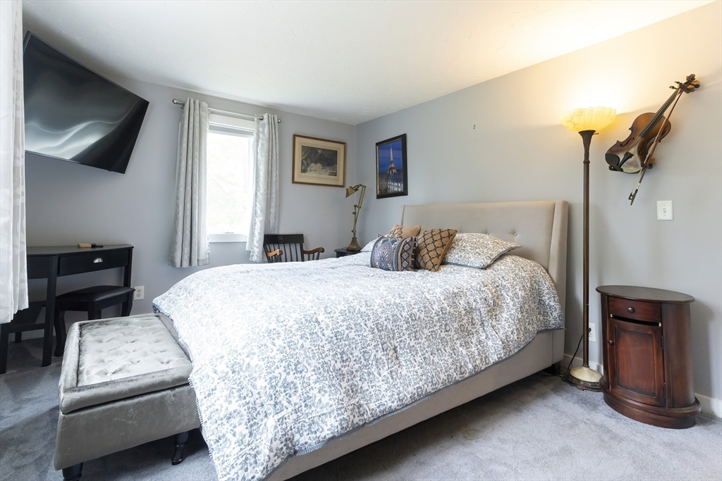 7 Johnson Road Southborough, MA 01772 - Photo 28 of 42 Gallery Image 28