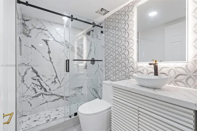 $305,000 | 22841 Southwest 88th Place, Unit 205, Cutler Bay, FL 33190