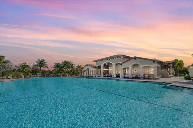 $305,000 | 22841 Southwest 88th Place, Unit 205, Cutler Bay, FL 33190