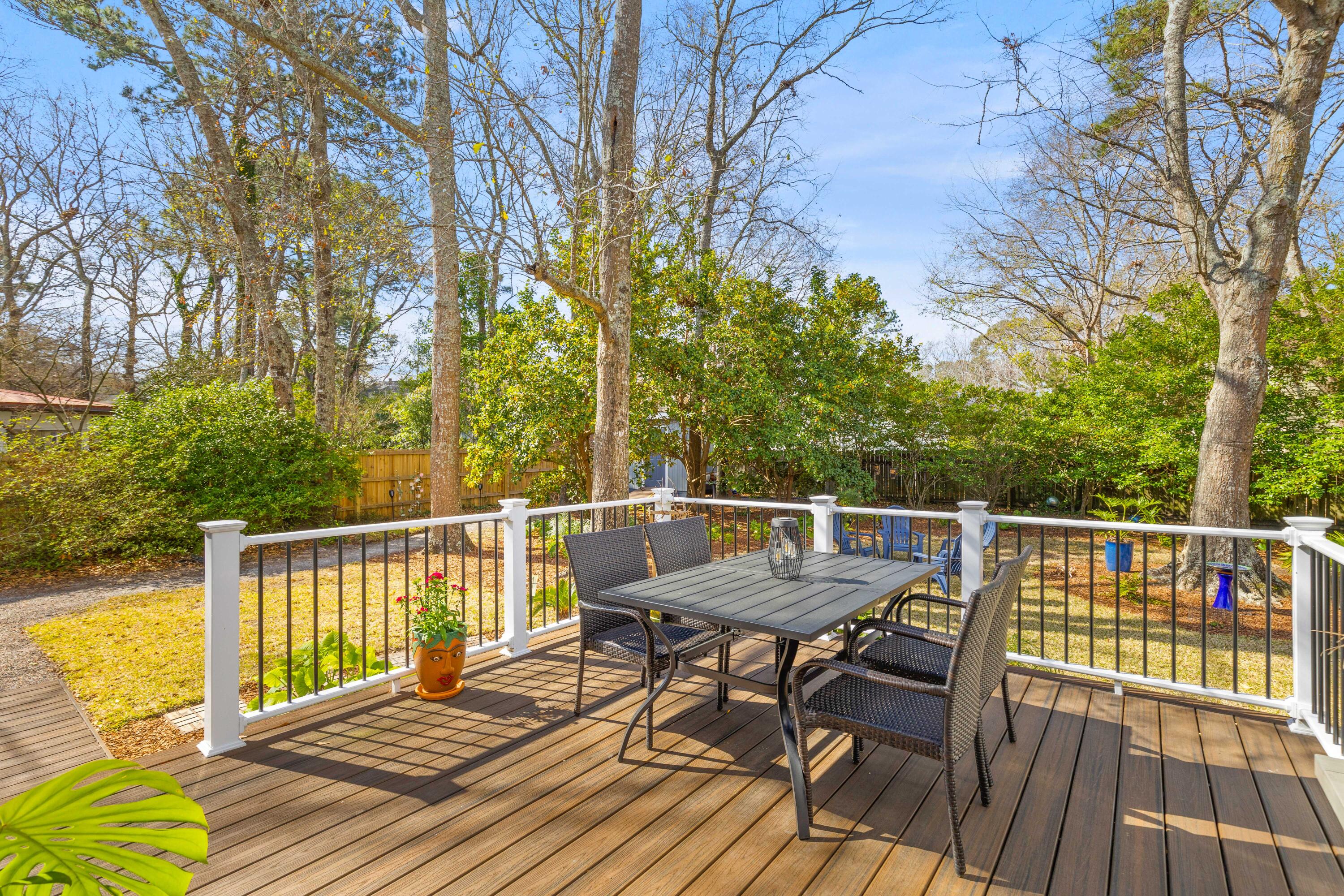 471 Springfield Road Mount Pleasant, SC 29464 - Photo 16 of 24 New Deck