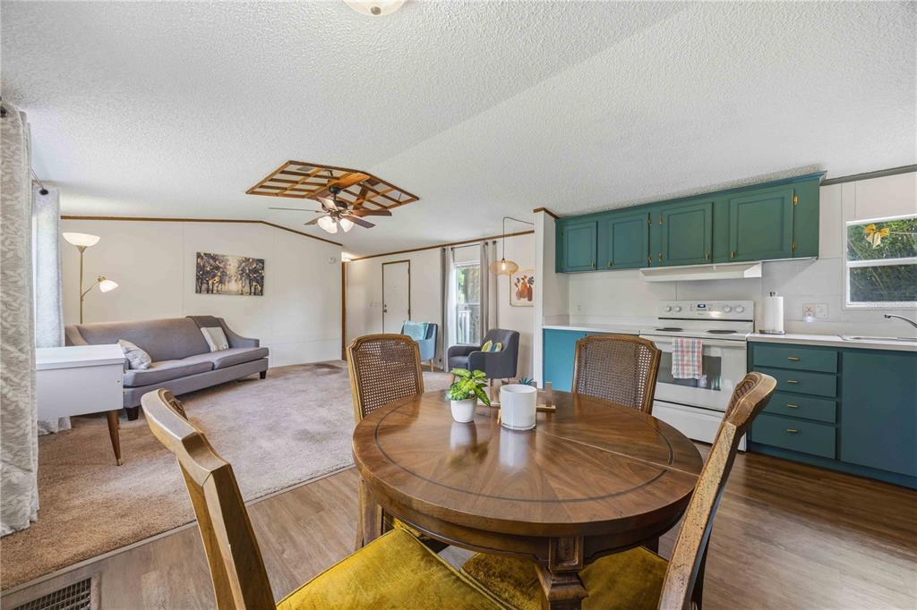 5455 Morgan Road, Unit 19 Lakeland, FL 33810 - Photo 12 of 40