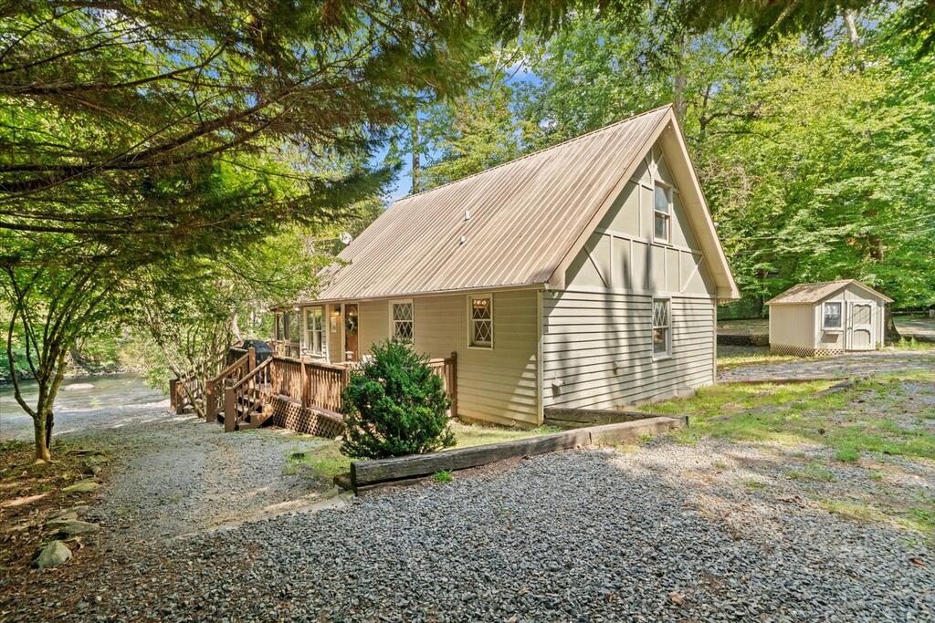 126 Addle Way Ellijay, GA 30540 - Photo 7 of 51 Gallery Image 7