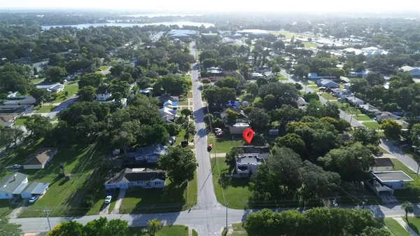 an aerial view of multiple house