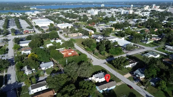 $220,000 | 212 Ave H Southeast, Winter Haven, FL 33880