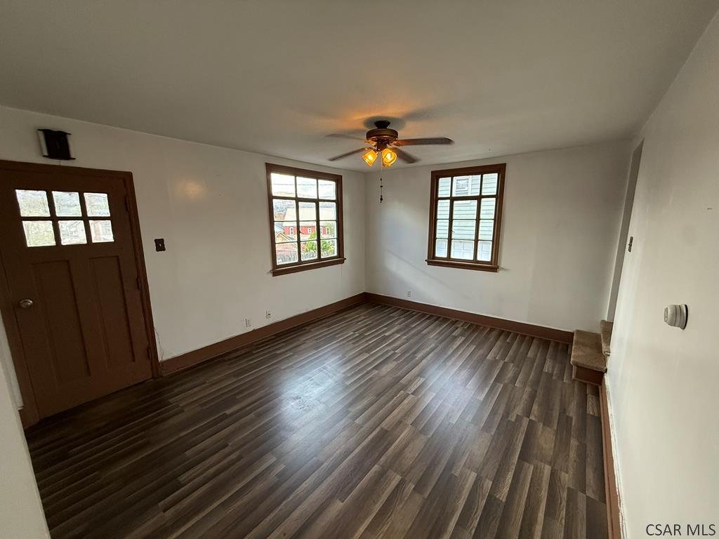 151 R Stackhouse Street Johnstown, PA 15906 - Photo 4 of 30
