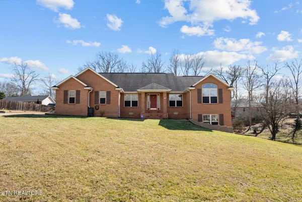 $649,999 | 112 Dove Drive, Crossville, TN 38555