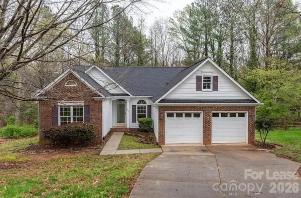 $2,300 | 803 Brightmoor Drive, Matthews, NC 28105