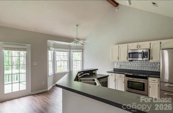 $2,300 | 803 Brightmoor Drive, Matthews, NC 28105