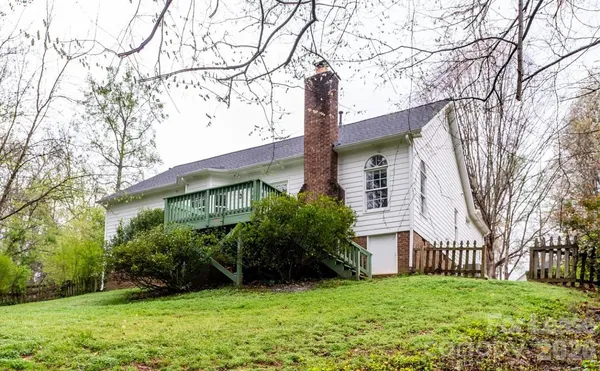 $2,300 | 803 Brightmoor Drive, Matthews, NC 28105