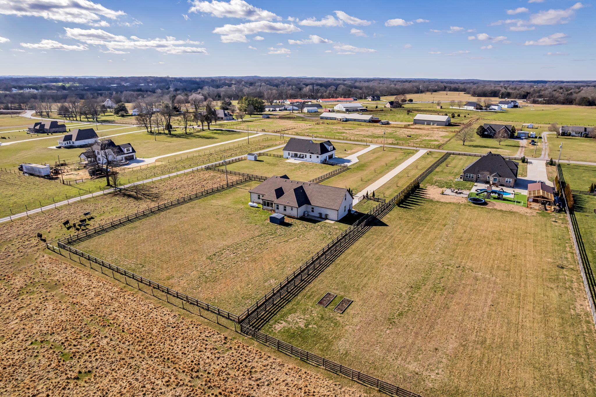 852 Longview Road Shelbyville, TN 37160 - Photo 36 of 38