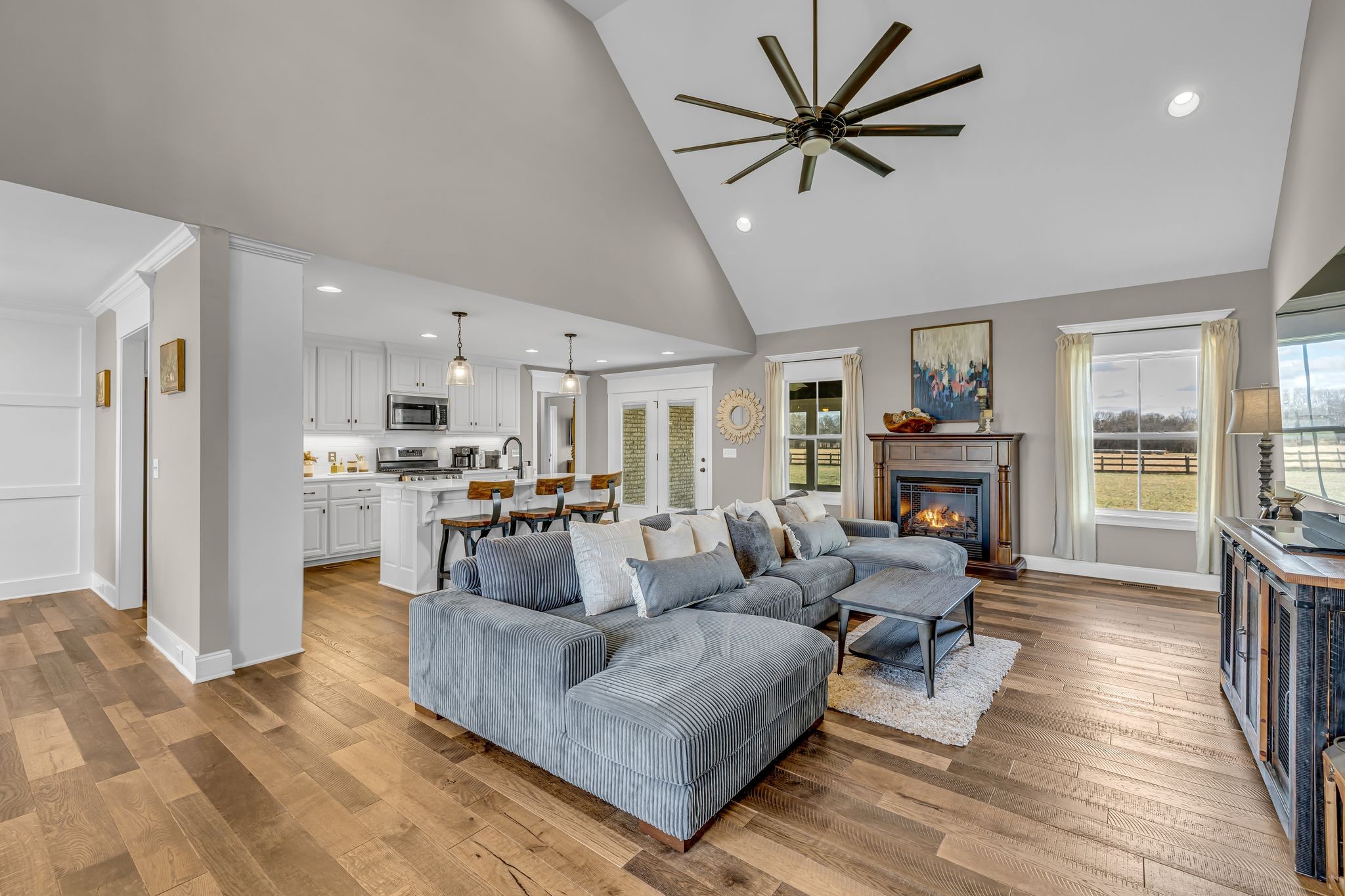 852 Longview Road Shelbyville, TN 37160 - Photo 10 of 38 a living room with furniture and a fireplace