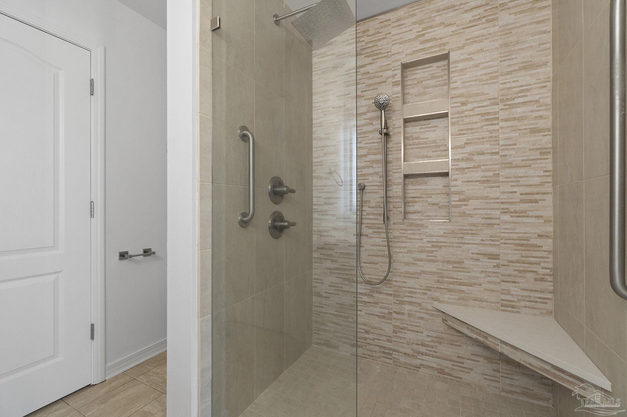 576 Edith Lane Pensacola, FL 32534 - Photo 25 of 38 a bathroom with a shower