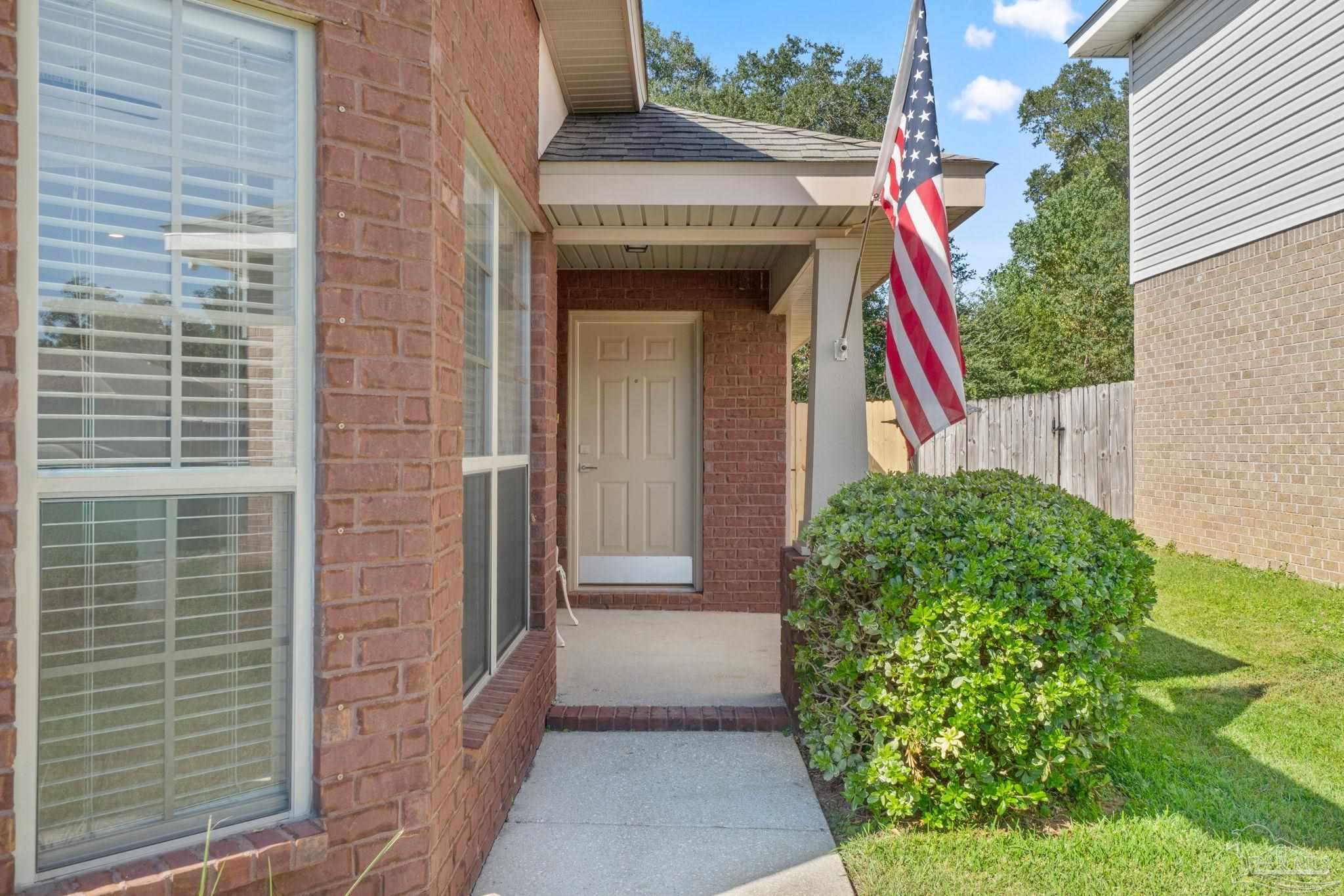 576 Edith Lane Pensacola, FL 32534 - Photo 5 of 38