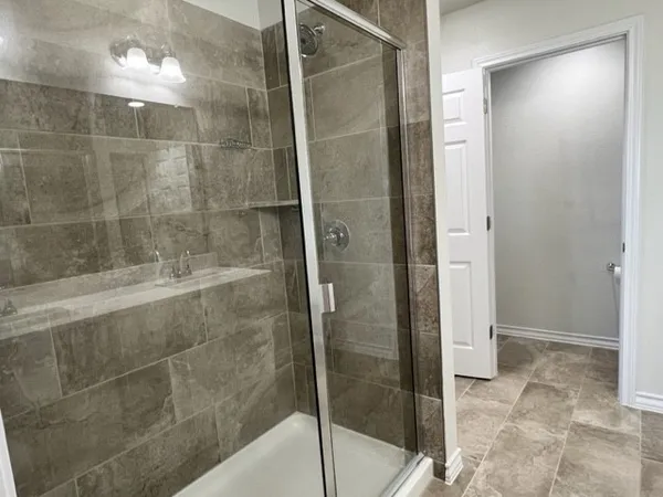 $2,100 | 7505 Vidrine Street, Austin, TX 78754