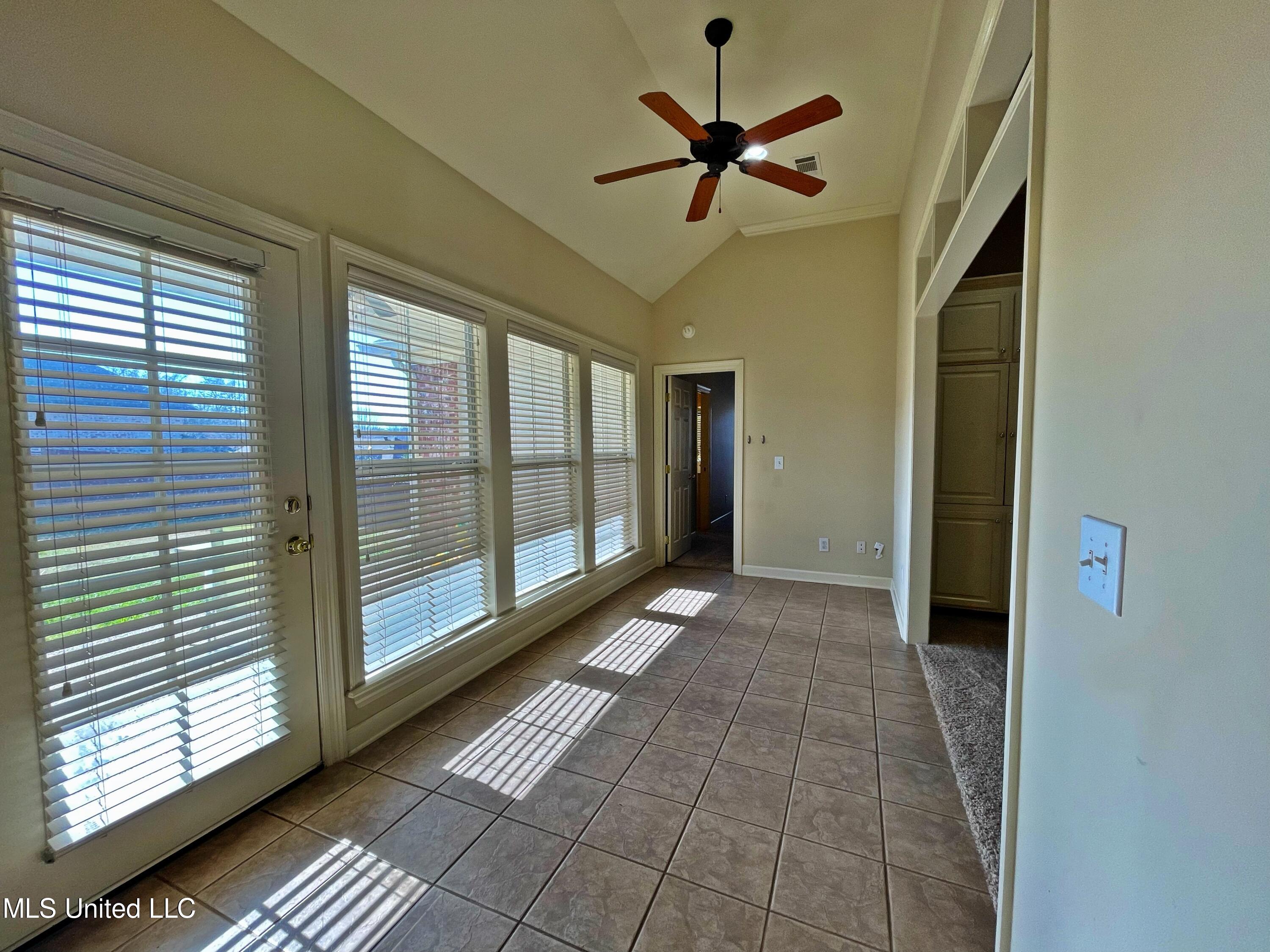 116 Baileys Ridge Circle Clinton, MS 39056 - Photo 11 of 15 IMG_8932